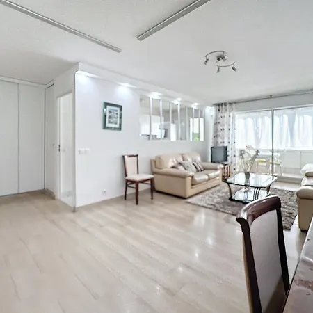 Appartement 87m2 - Piscine, Garage, Terrasse